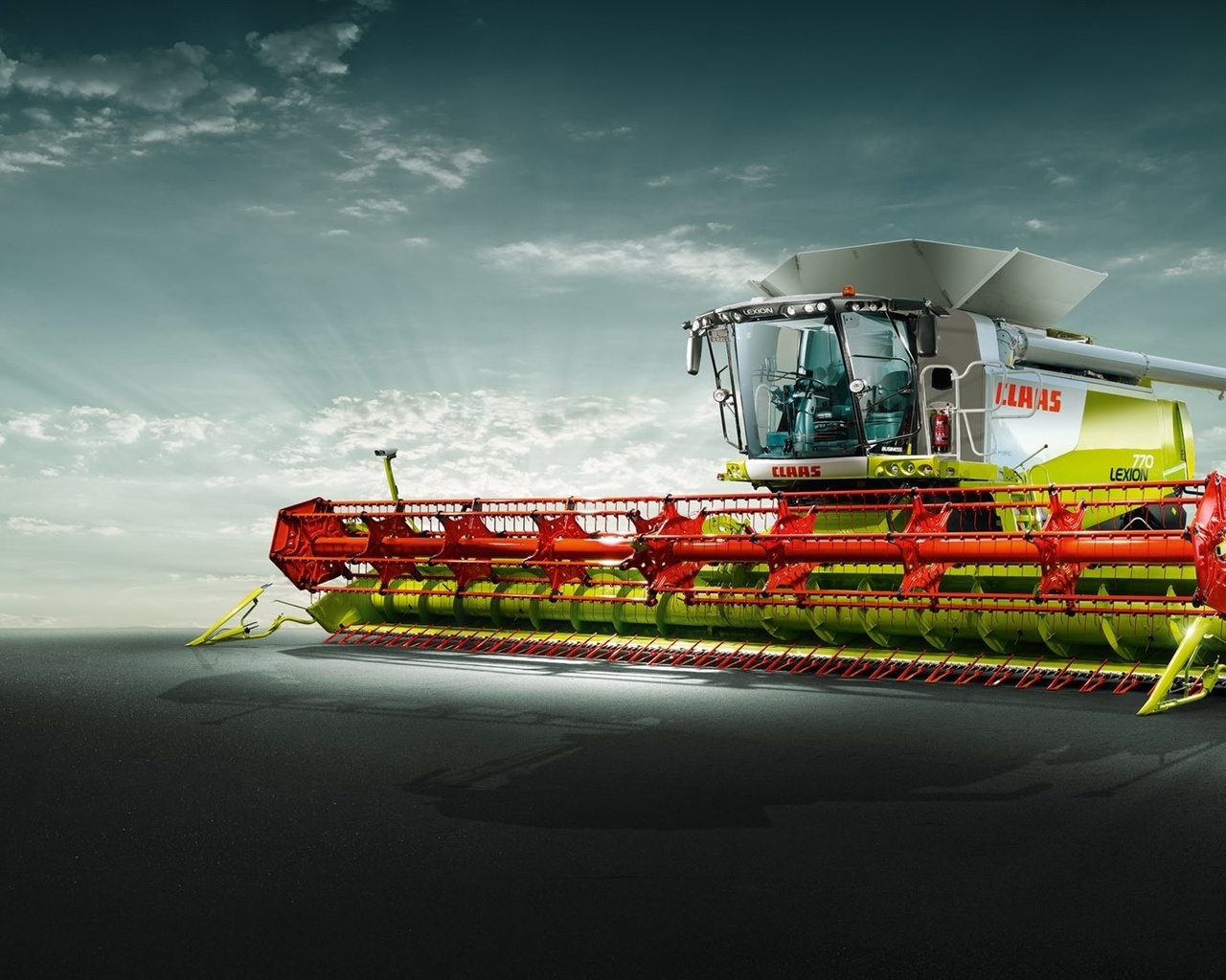 Комбайн доски. Комбайн Лексион 770. CLAAS Lexion трактор.