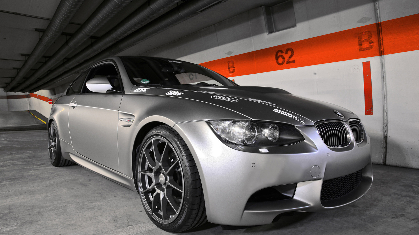 M3 kg. BMW m3. BMW m3 2010. Серая БМВ Sport. BMW обои.