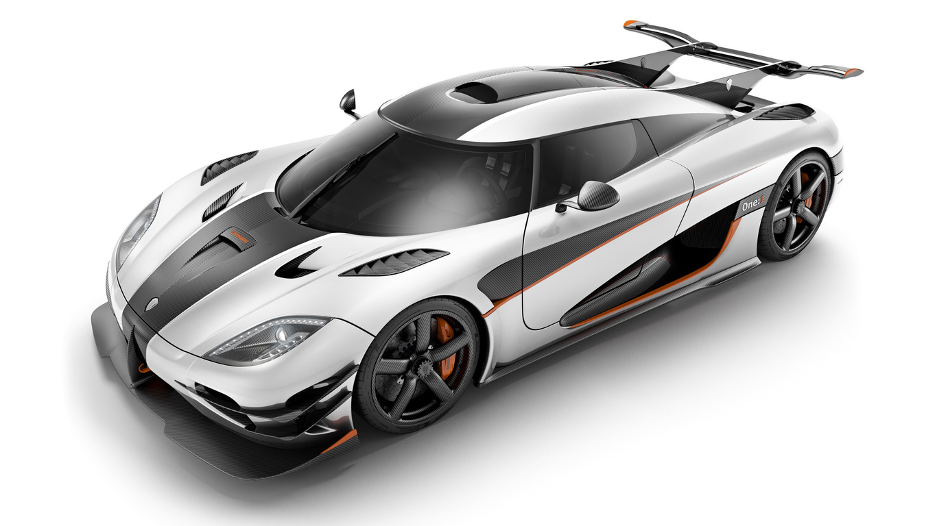 Кенигсегг Agera one 1