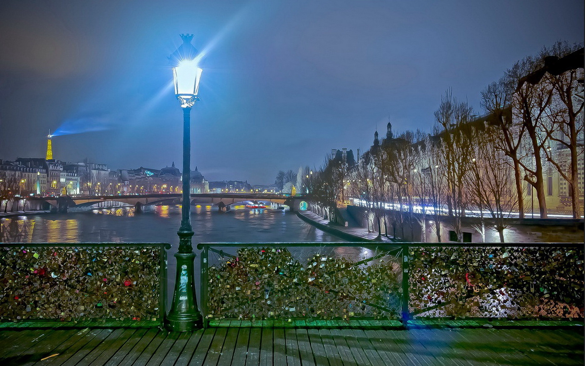 фонари на мосту