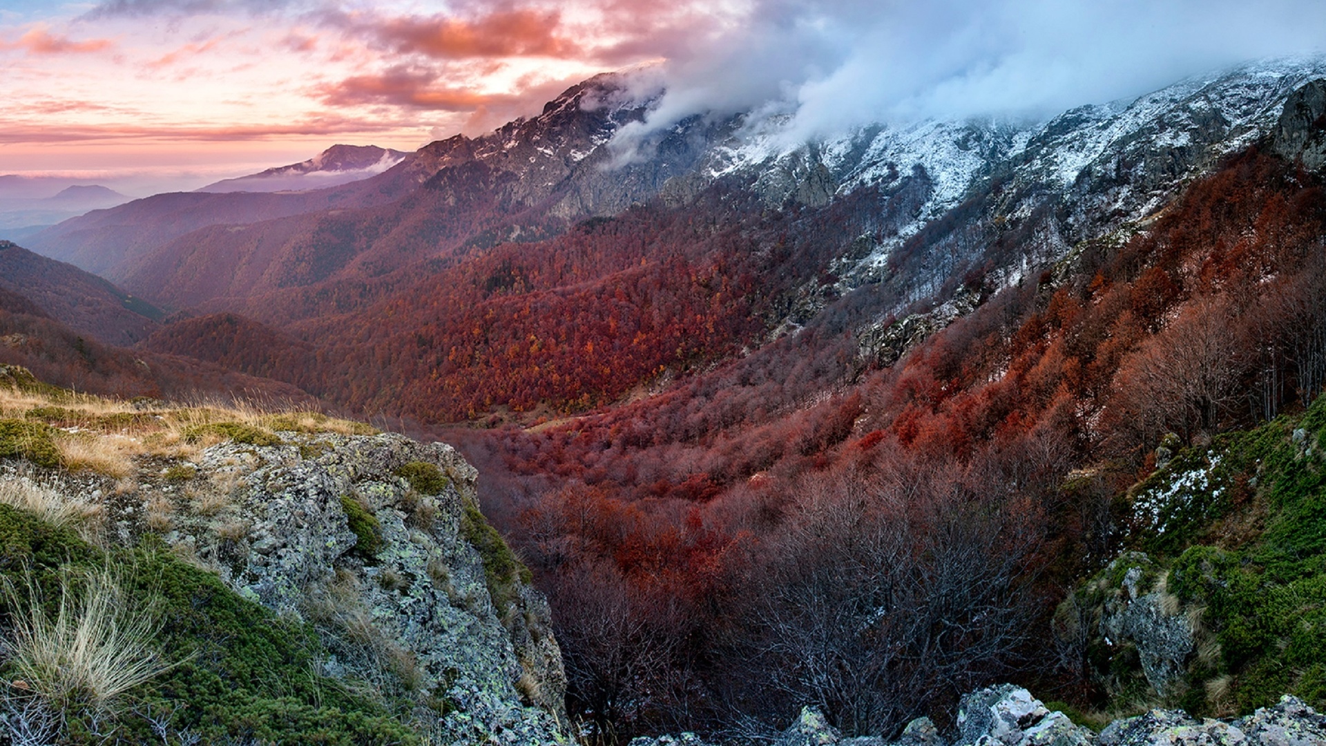 Старые горы. Болгария балканские горы. Стара-планина горы. Стара планина Болгария. Хребет Стара планина.