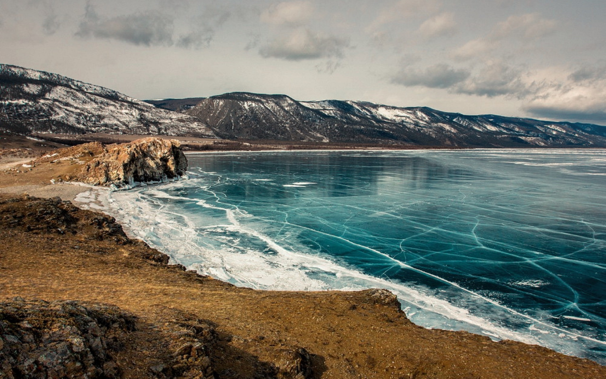 Малое море фото. Малое море Иркутск. Ольхон Байкал. Малое море Байкал. Пролив Малое море.