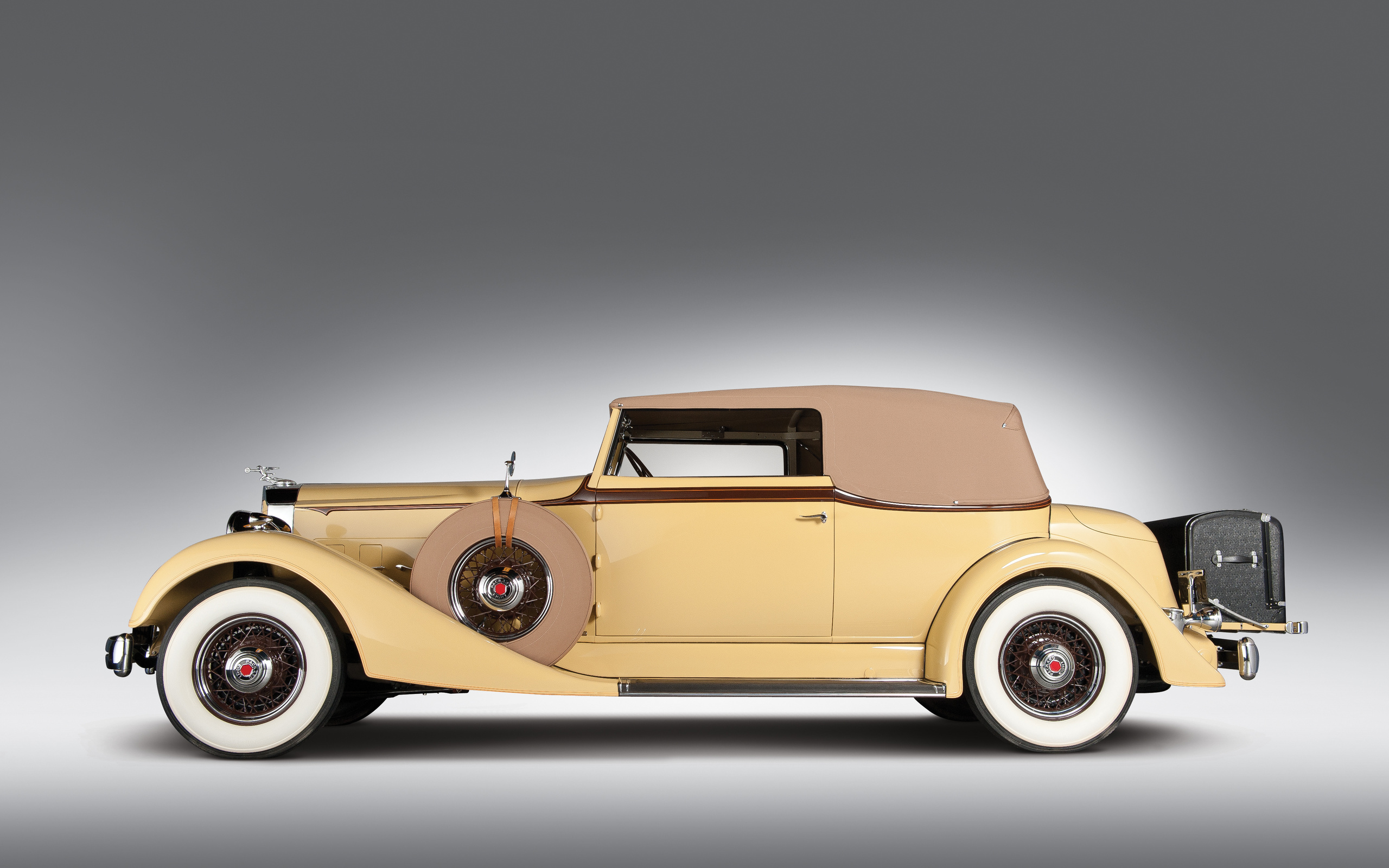 8 models. Packard 1934. Паккард автомобиль 1934. Паккард 1101 1934 купе кабриолет. 1934 Packard Boattail Coupe.