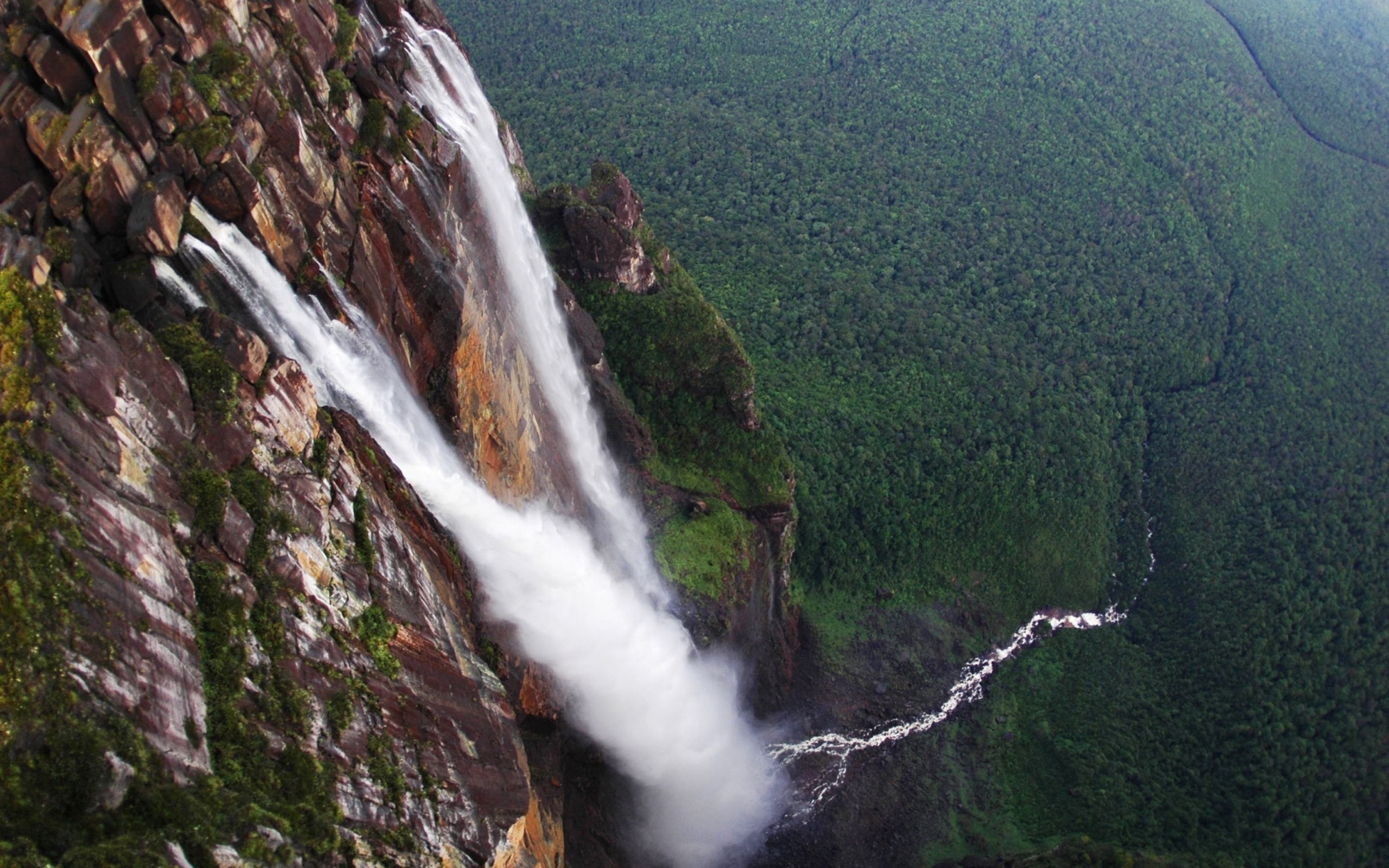 Angel falls. Водопад Анхель Венесуэла. Тальниковый водопад Красноярский край. Водопад сальто Анхель Венесуэла. Anxel sharsharasi.