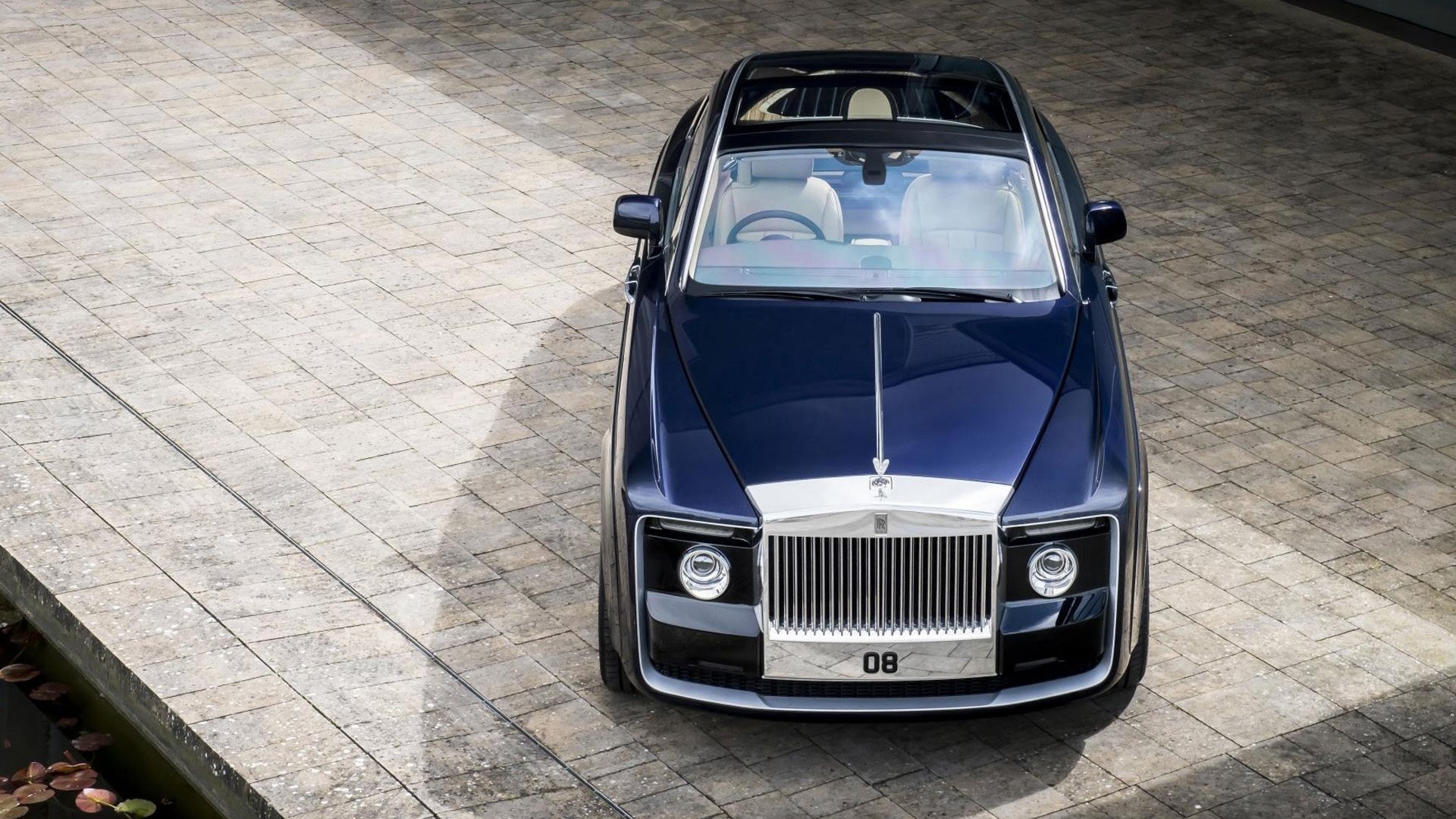 Rolls royce обои на iphone