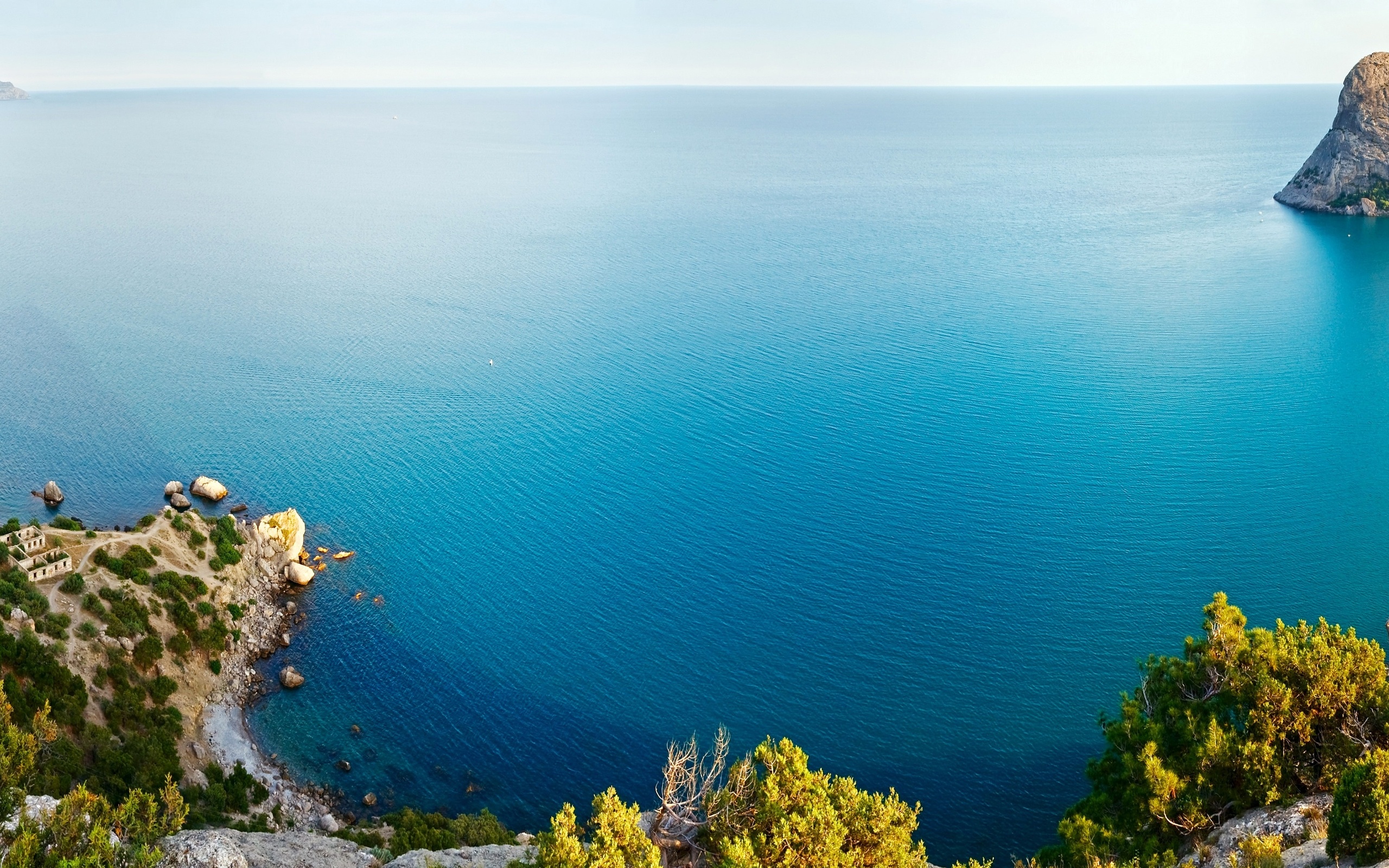 Черное море российский. Крымский Афон Крым. Жемчужина Черноморского побережья Крым. Мыс Айя вид сверху. Мыс Айя сверху.