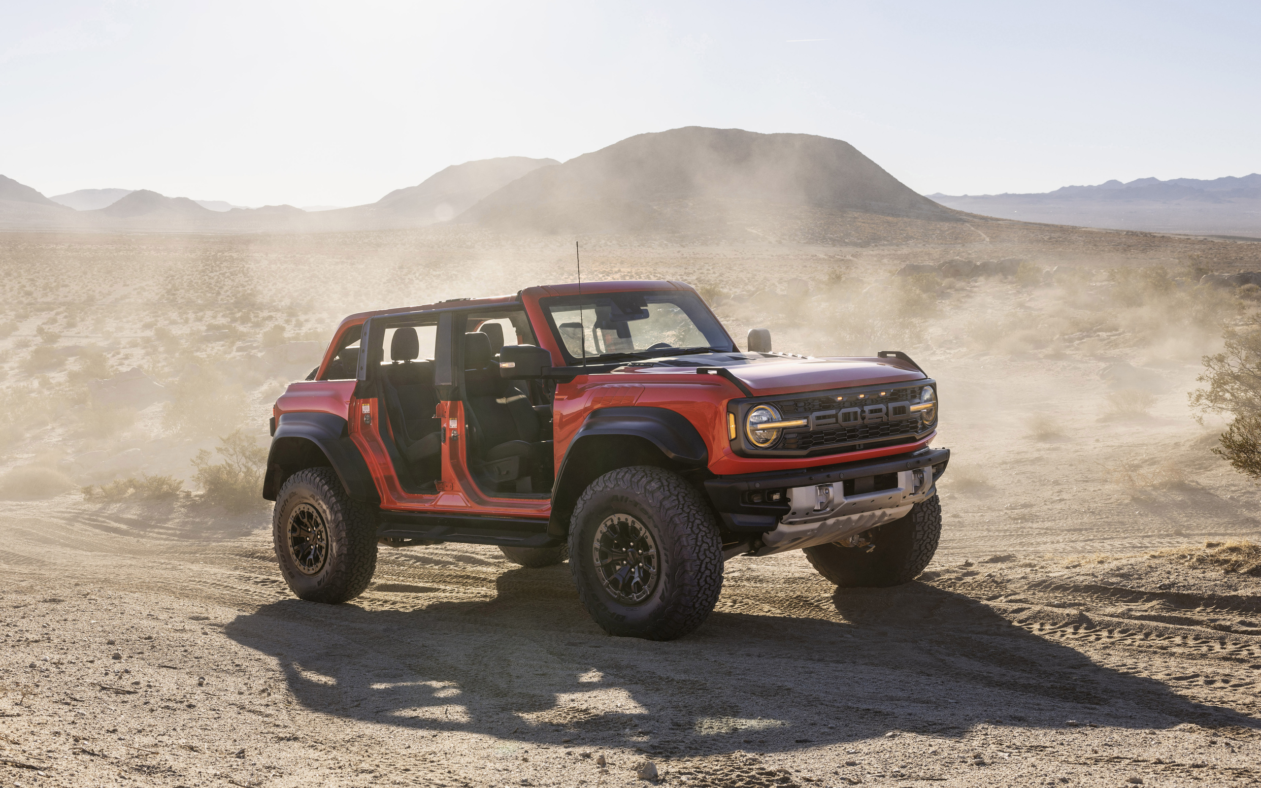 Ford bronco 2020 2024. Ford Bronco Raptor 2022. Ford Bronco 2022. Ford Bronco Raptor Rugged Desert. Raptor Бронко.