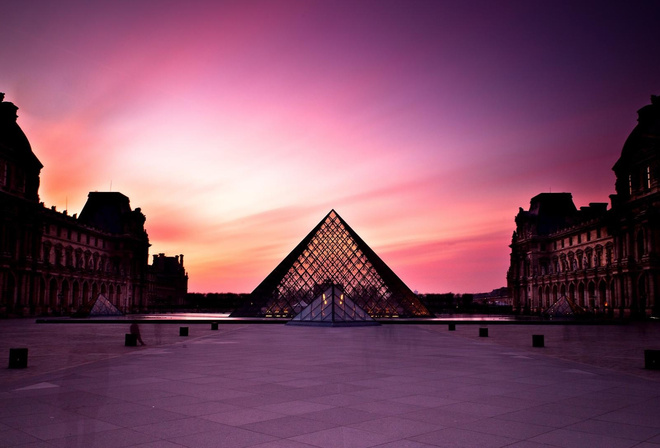 louvre, pyramide, paris, france