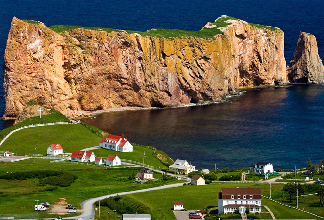 ocean, path, hosue, grass, water