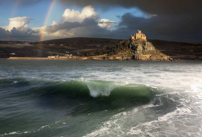 moment of joy, spring shower, over st micheals mount cornwall