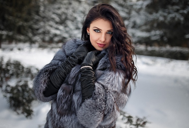 women, portrait, snow, gloves, fur, depth of field, women outdoors