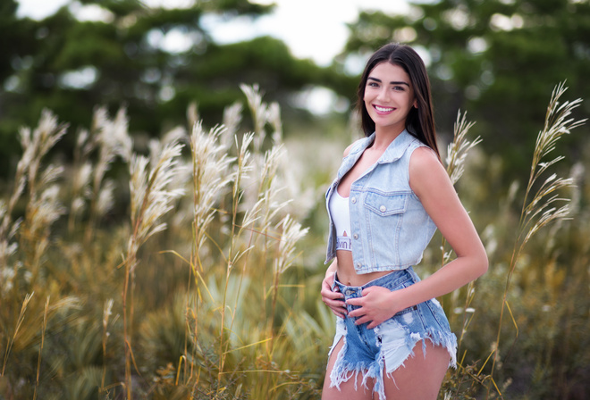 women, jean shorts, smiling, denim, depth of field, portrait, women outdoors, white tops, Calvin Klein