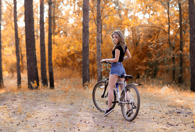 women, bicycle, trees, forest, jean shorts, brunette, women outdoors, sneakers, depth of field, looking at viewer