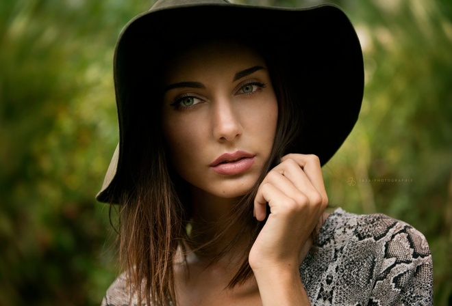 women, hat, face, portrait, depth of field