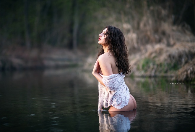 women, ass, brunette, depth of field, boobs, women outdoors, reflection, water, looking away