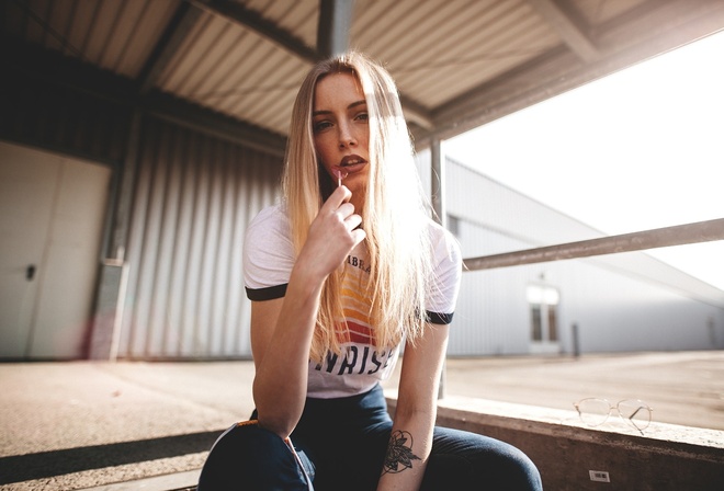 women, blonde, portrait, T-shirt, lollipop, sitting, tattoo