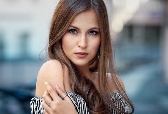 women, brunette, face, portrait, bokeh, bare shoulders, women outdoors, Alex Fetter