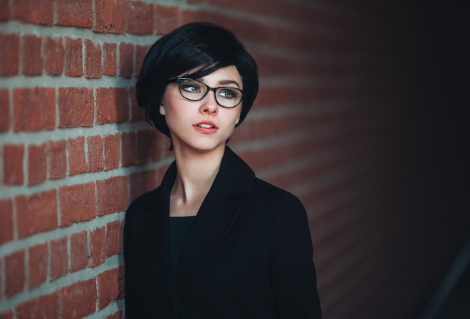 women, portrait, wall, bricks, glasses, looking away