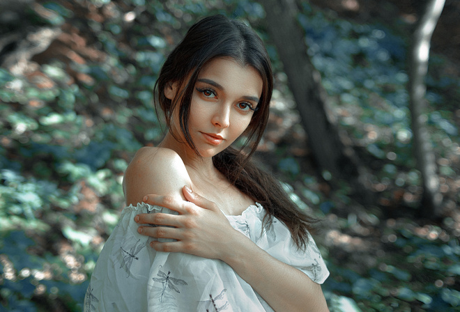 women, portrait, depth of field