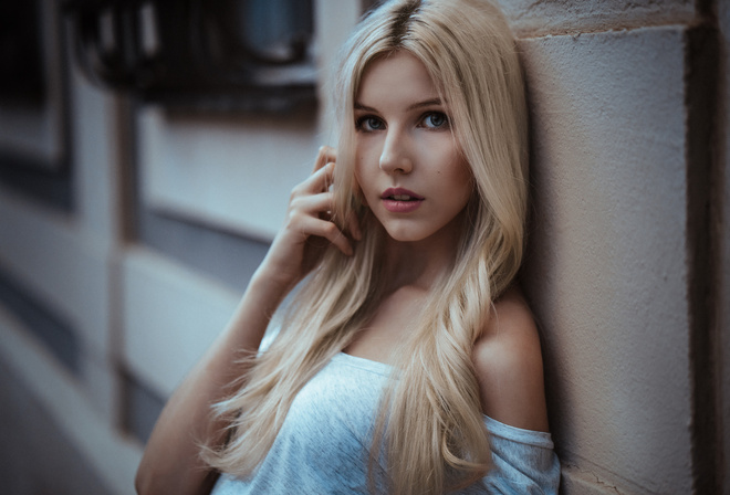 women, blonde, portrait, depth of field