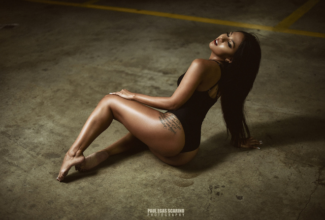 women, Ana Lucia Moya Erazo, Paul Egas Scarino, ass, tanned, tattoo, closed eyes, sitting, on the floor, monokinis