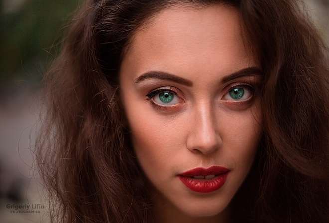 Ekaterina Smirnova, women, Grigoriy Lifin, face, portrait, green eyes, red lipstick