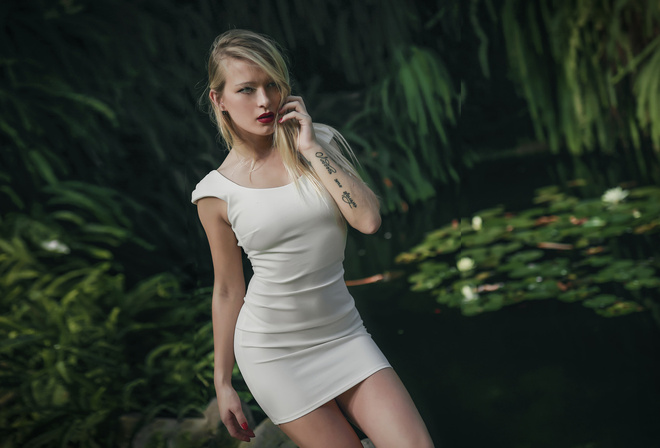 women, blonde, red nails, tattoo, white dress, portrait, red lipstick