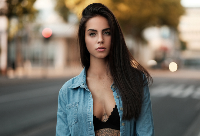 Marlen Valderrama Alvarez, women, portrait, Martin Kuhn, depth of field, black bras, tattoo, denim shirt, women outdoors