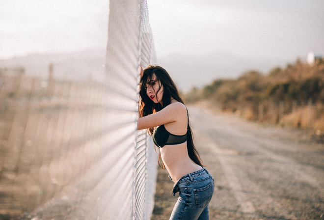 women, jeans, depth of field, belly, women outdoors, black bras, long hair, nose rings, red lipstick