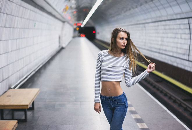 women, blonde, belly, skinny, looking away, jeans, portrait, pierced navel, depth of field