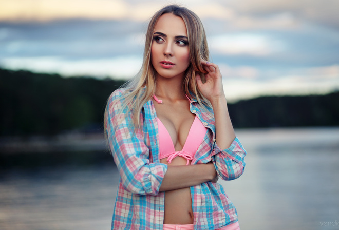 women, blonde, portrait, pink bikinis, shirt, women outdoors, belly, depth of field, looking away