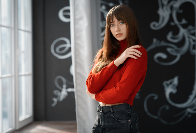 women, portrait, painted nails, depth of field, belt