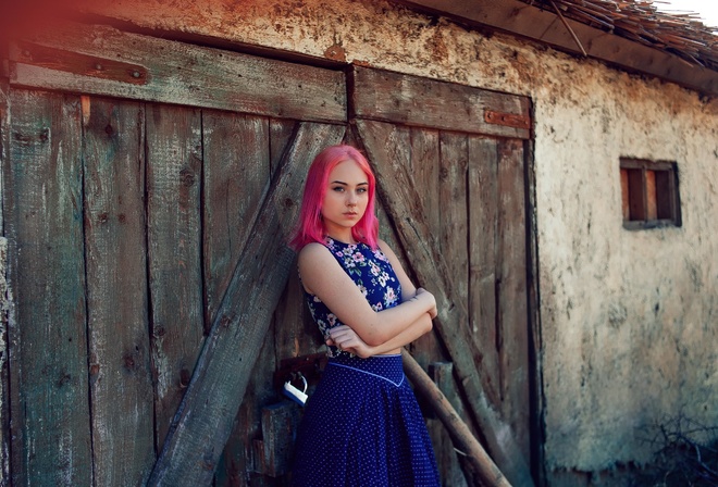 women, pink hair, portrait, skirt, arms crossed, dyed hair