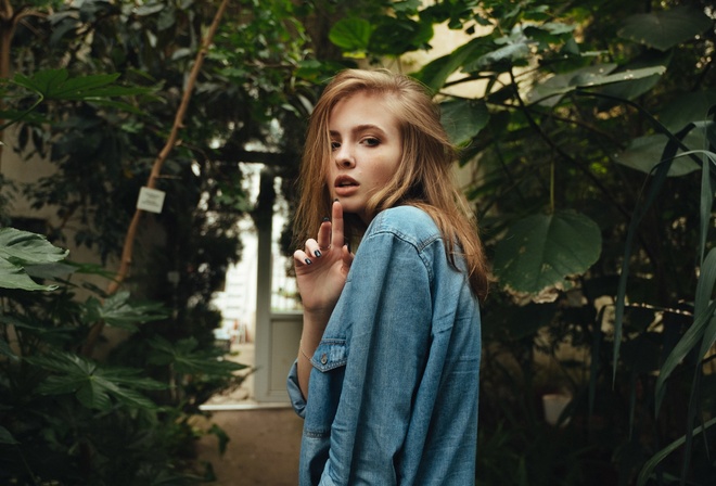 women, face, portrait, women outdoors, denim shirt, painted nails