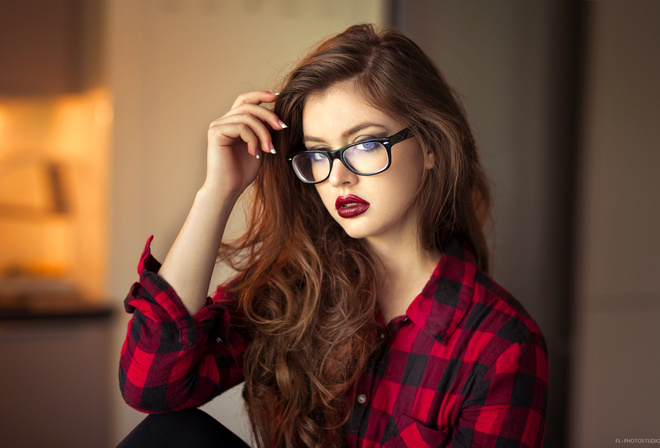 women, portrait, Lods Franck, plaid shirt, women with glasses