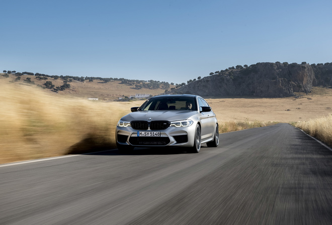  BMW M5 F90 M5 Competition    -     