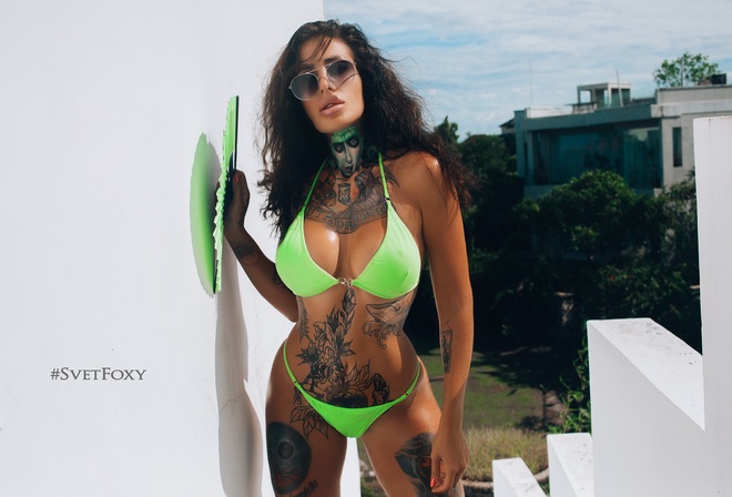 women, green bikini, tanned, Svetlana Nikonova, belly, tattoo, sunglasses, red nails