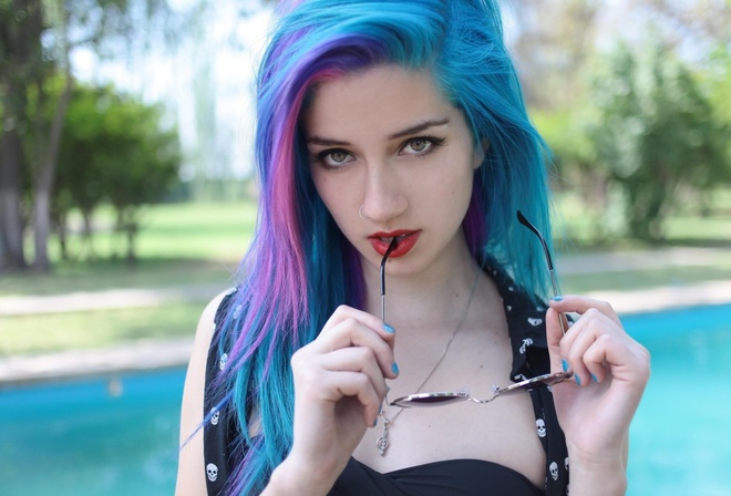 suicide girls, ,  