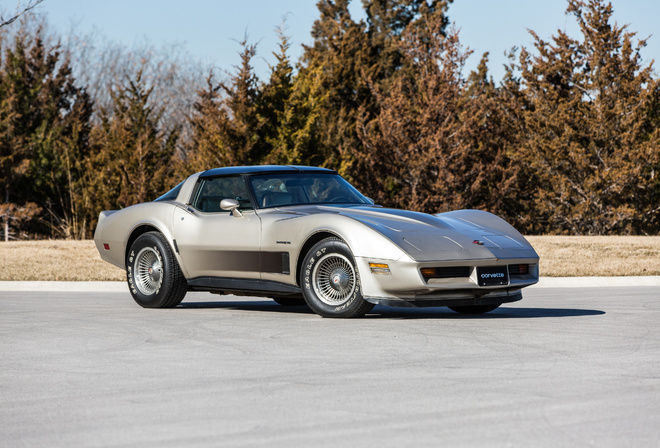 chevrolet, corvette, 1982