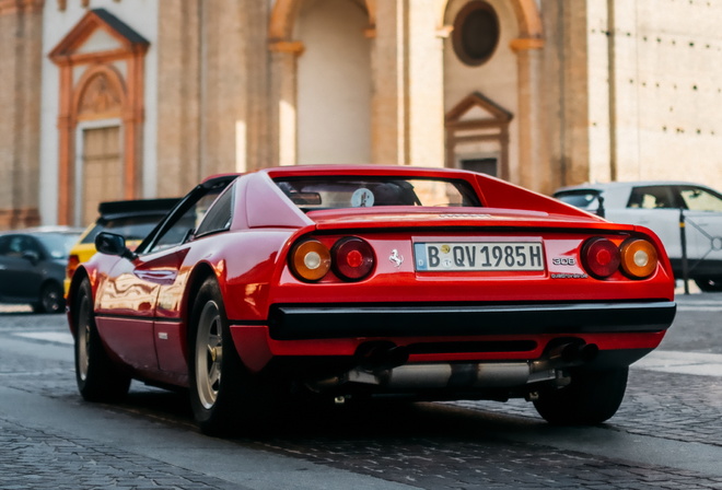 Ferrari, 308