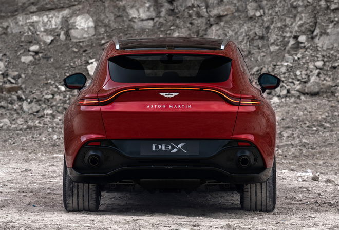 Aston Martin, DBX, 2020