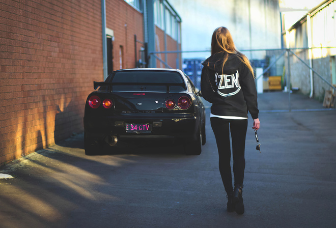 nissan skyline, r34, girl, women, city, black car, blonde, street