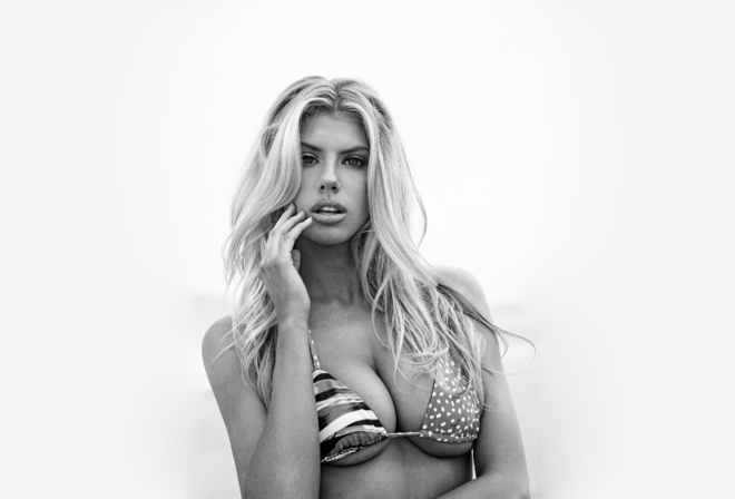 Charlotte McKinney, 