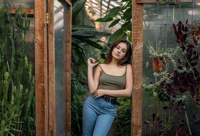 women, jeans, belt, plants, black belt, brown eyes