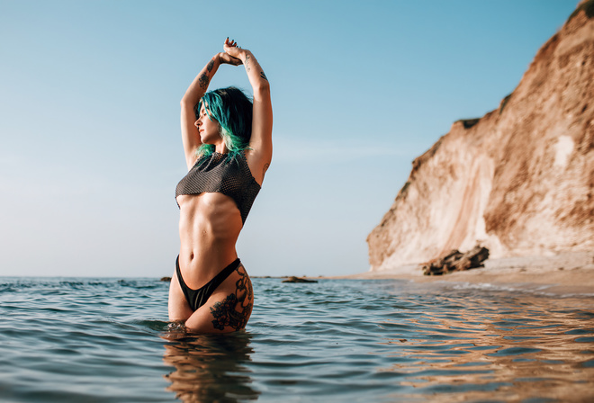 women, sea, belly, brunette, nose ring, sky, wet body, armpits, arms up, ribs, see-through clothing, dyed hair, tattoo, women outdoors