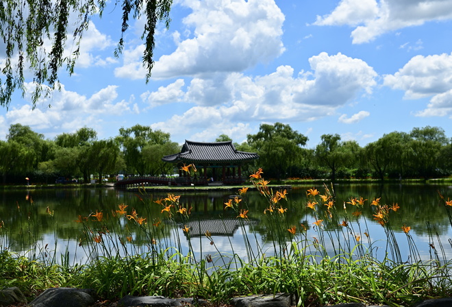 gungnamji pond,  