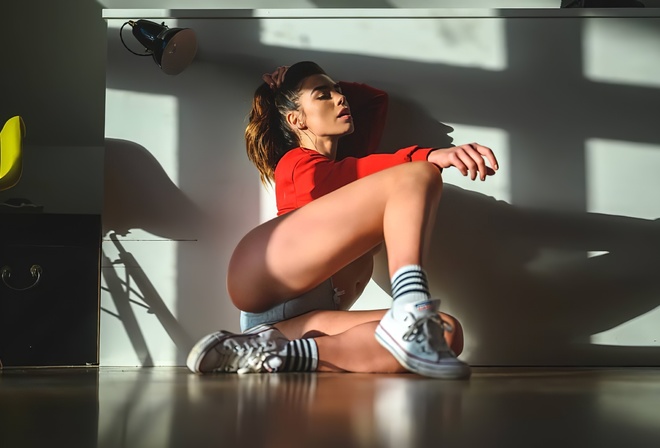 Eliza Rose Watson, fitness model, women, women indoors, brunette, ass, panties, sneakers, socks, chair, lamp, underboob