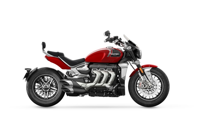 Triumph, ultimate muscle roadster built, Triumph Rocket 3 GT, Carnival Red and Sapphire Black