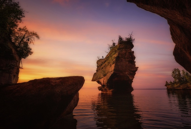 sunrise, Apostle Islands National Lakeshore, Wisconsin