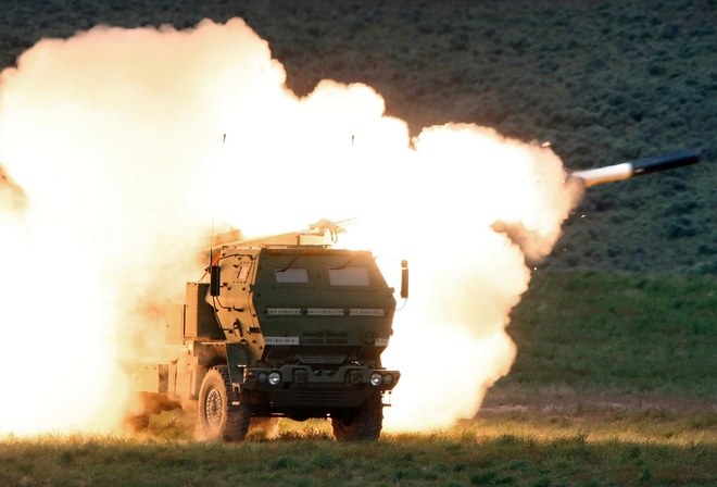 Yakima Training Center, mobile artillery system, HIMARS, combat training